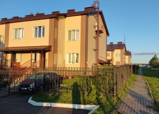 Продается таунхаус, 83.5 м2, село Миловка, улица Нестерова, 3