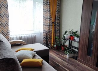 Продается 2-ком. квартира, 43 м2, Алтайский край, улица Островского, 50