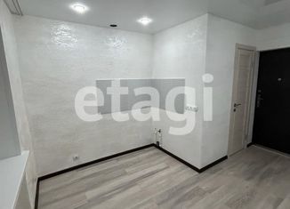 Продаю комнату, 12 м2, Красноярск, проспект Металлургов, 28В, Советский район