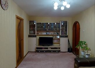 Продаю 4-комнатную квартиру, 62.5 м2, Мурманская область, улица Академика Книповича, 61к3