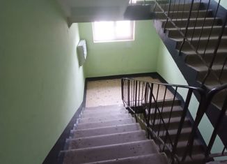 Двухкомнатная квартира на продажу, 55 м2, Ленинградская область, улица Ленина, 25