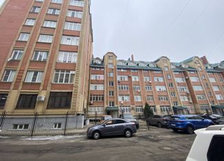 Продаю 4-ком. квартиру, 104 м2, Ставрополь, Восточный переулок, 2, микрорайон № 23