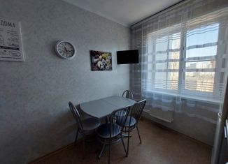 Продается трехкомнатная квартира, 66 м2, Тольятти, улица Автостроителей, 98