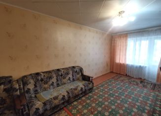 Двухкомнатная квартира в аренду, 44.4 м2, Будённовск, 1-й микрорайон, 20