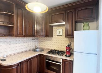 Продаю 2-ком. квартиру, 39 м2, Москва, улица Маршала Тухачевского, 52, улица Маршала Тухачевского