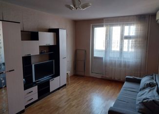 Продается 1-комнатная квартира, 38 м2, Москва, метро Беломорская, улица Дыбенко, 6к1