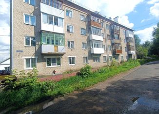 Продажа 2-ком. квартиры, 43 м2, Красноуфимск, улица Ухтомского, 15