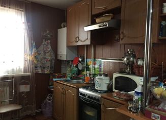 Продам 2-ком. квартиру, 52.7 м2, Самарская область, Революционная улица, 20Б