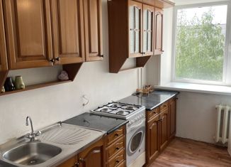 Продажа 2-ком. квартиры, 51.8 м2, посёлок Строитель, микрорайон Южный, 19к4