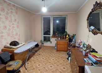 Продаю трехкомнатную квартиру, 64.4 м2, Москва, улица Народного Ополчения, 26к2, метро Народное Ополчение