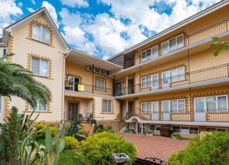 Продаю дом, 650 м2, Сочи, Изумрудная улица, 9/6, микрорайон Голубые Дали