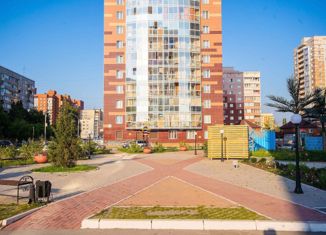 Продается 1-комнатная квартира, 28 м2, Новосибирск, Озёрная улица, ЖК Крымский