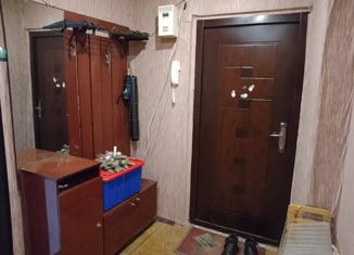Продажа 3-комнатной квартиры, 58.4 м2, Свердловская область, улица Строителей, 16