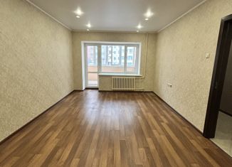 Продажа 3-ком. квартиры, 78 м2, Брянская область, улица Романа Брянского, 19