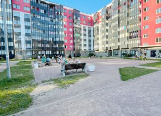 Продается 2-ком. квартира, 65 м2, городской посёлок Янино-1, Новая улица, 14Ак1