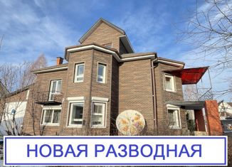 Продается дом, 180 м2, поселок Новая Разводная, Морская улица, 34