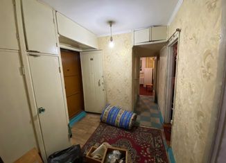 Продаю трехкомнатную квартиру, 62.1 м2, Курган, улица Карбышева, 12, район Рябково