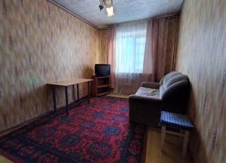 Комната в аренду, 68 м2, Челябинск, улица Братьев Кашириных, 138
