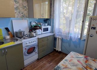 Продажа двухкомнатной квартиры, 41.3 м2, Минеральные Воды, Советская улица, 82