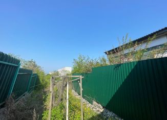 Продам земельный участок, 10 сот., Владивосток, Первореченский район, Камская улица, 20