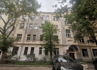 Продажа пятикомнатной квартиры, 85 м2, Москва, улица Плющиха, 30, метро Киевская
