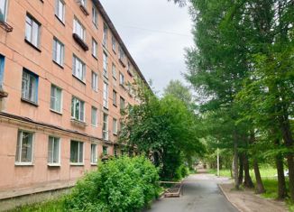 Продажа 2-комнатной квартиры, 42.5 м2, Карелия, Карельская улица, 12А