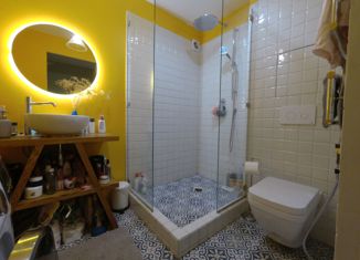 Продам 2-ком. квартиру, 45 м2, Москва, улица Рогова, 13, улица Рогова