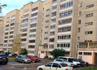 Продается пятикомнатная квартира, 106.9 м2, Кировская область, улица Чернышевского, 45
