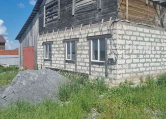 Продажа дома, 200 м2, деревня Карловка