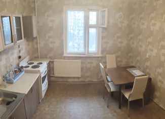 Трехкомнатная квартира на продажу, 90 м2, Санкт-Петербург, Планерная улица, 73к6, Планерная улица