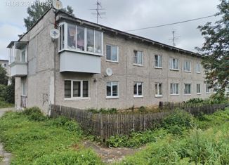 Продажа 2-комнатной квартиры, 35.7 м2, Свердловская область, Солнечная улица, 3