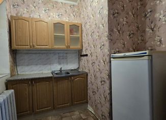 Продаю 1-комнатную квартиру, 30.6 м2, Мурманская область, проспект Ленина, 9