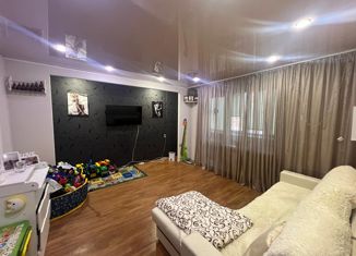 Продаю трехкомнатную квартиру, 61 м2, Челябинск, улица Монакова, 43, Советский район