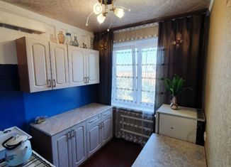 Однокомнатная квартира на продажу, 30 м2, Орск, Орский проспект, 27