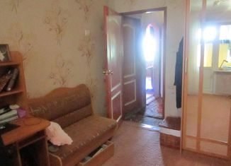 Продам 1-ком. квартиру, 38 м2, Ершов, Урожайная улица, 2А