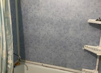 Продажа 2-ком. квартиры, 42 м2, Каменск-Уральский, Алюминиевая улица, 64