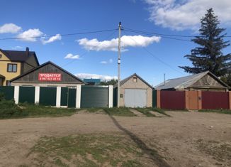 Продам дом, 102 м2, поселок городского типа Алексеевка, Западная улица, 4