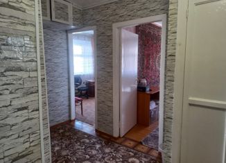 Продаю 2-ком. квартиру, 42.6 м2, Баймак, улица Сергея Есенина, 5