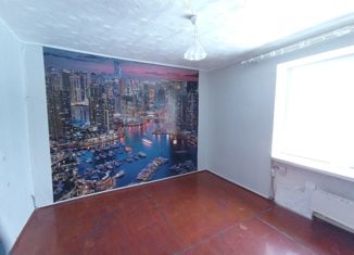 Комната на продажу, 40 м2, Лысьва, улица Смышляева, 38