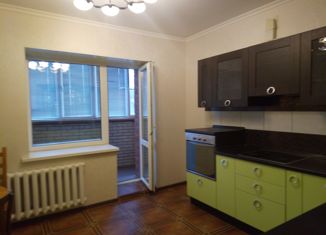 Продается 1-ком. квартира, 45 м2, Омск, улица Петра Осминина, 12Б