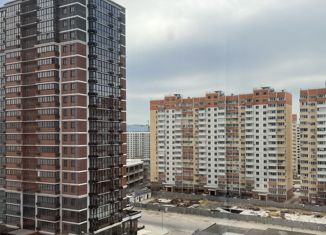 Продам 3-комнатную квартиру, 72.4 м2, Новороссийск, улица Котанова, 2, ЖК Арена
