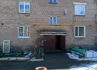 Продажа 4-комнатной квартиры, 76.4 м2, село Октябрьское, улица Луначарского, 46