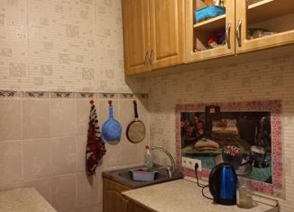 Продаю 3-ком. квартиру, 53.7 м2, Барнаул, улица Эмилии Алексеевой, 90