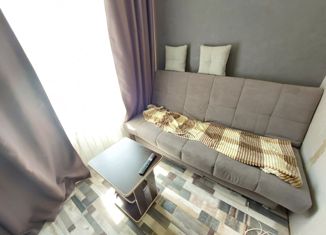 1-ком. квартира на продажу, 13 м2, Строитель, улица 5 Августа, 2