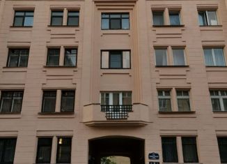 Продаю двухкомнатную квартиру, 70 м2, Санкт-Петербург, 7-я Советская улица, 34, метро Площадь Восстания