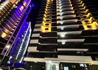 Продажа 3-ком. квартиры, 84 м2, Краснодар, ЖК Стрижи, улица Автолюбителей, 1Г