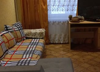 2-комнатная квартира на продажу, 42.7 м2, поселок городского типа Стройкерамика, Народная улица, 1