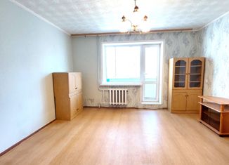 Продажа 4-ком. квартиры, 78 м2, Амурск, Комсомольский проспект, 85