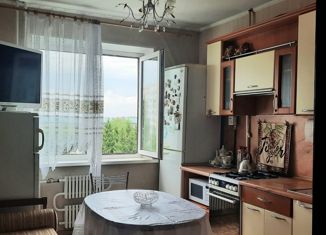 Продам 3-комнатную квартиру, 63 м2, Омск, Краснознамённая улица, 26к3