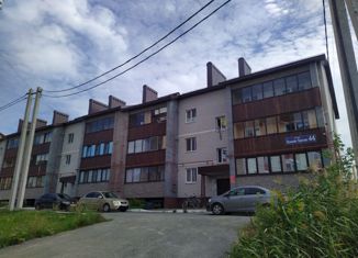 Продается 2-комнатная квартира, 50.1 м2, село Высокая Гора, Большая Красная улица, 44